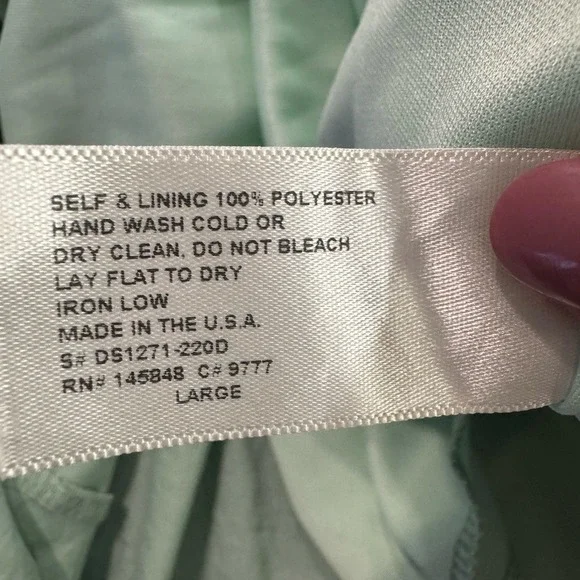 Everly Green Dress Large - Picture 8 of 9